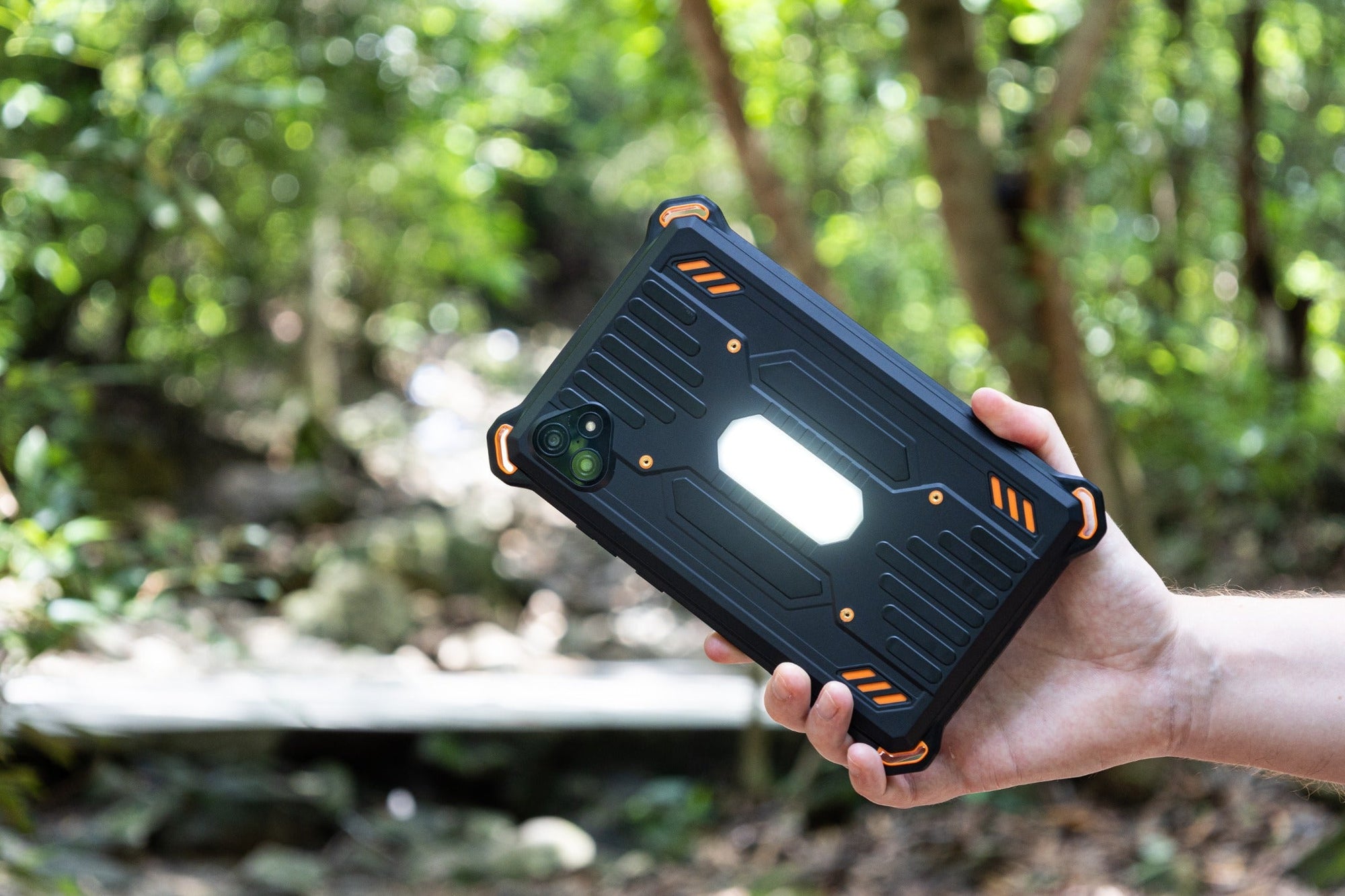 AGM Mobile bringt das PAD P3 Compact auf den Markt: Robuste Leistung im kompakten 8-Zoll-Format
